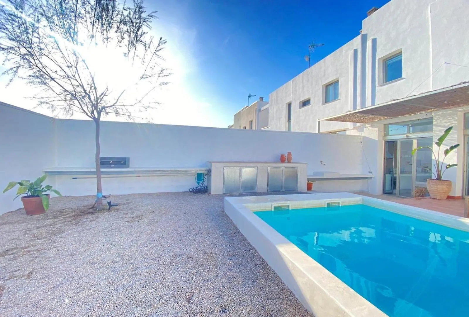 Casa2Patis Villa El Poblenou del Delta Spain
